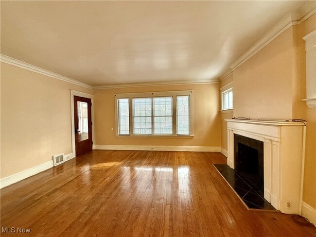 Foto del edificio - 1208 St Charles Ave