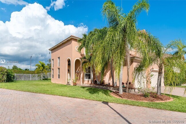 Foto del edificio - 4103 NE 22nd Ln