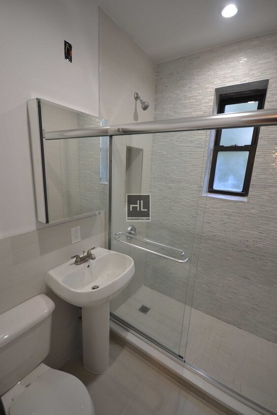 Foto del edificio - 2148 35th St