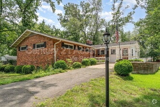Building Photo - 4311 Ferry Landing Rd