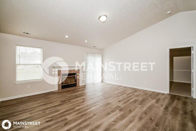 Building Photo - 12250 Longstraw Dr, Indianapolis, IN 46236