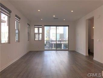 Foto del edificio - 315 Placemark, Irvine, CA 92614 - 3 BR 3.5...