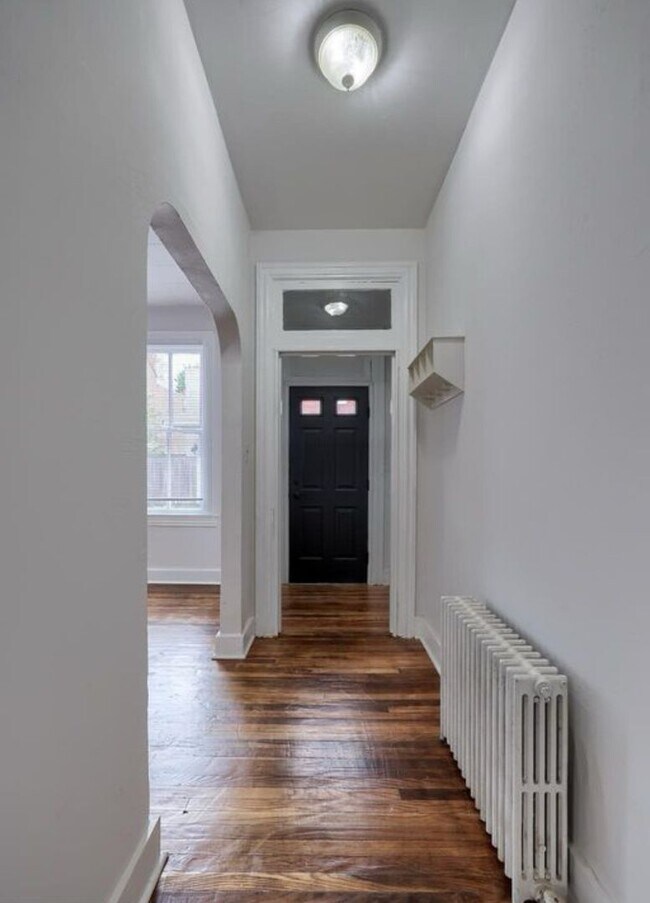 Foto del edificio - Stunning Historic 4bed Brick Row