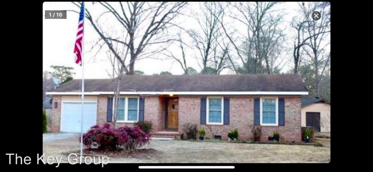 Primary Photo - 3 br, 2 bath House - 1803 Oak Tree Court