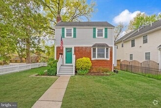 Building Photo - 5800 3rd St S