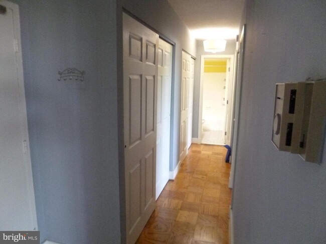 Foto del edificio - 4410 Oglethorpe St