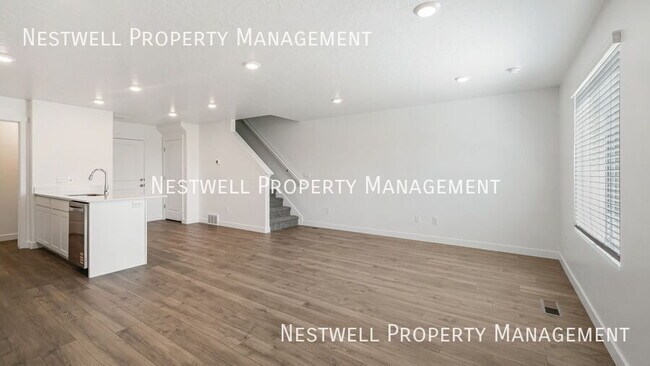 Foto del edificio - 116 N Kelp Ln