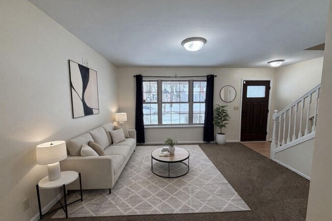 Building Photo - 2630 Bennett St