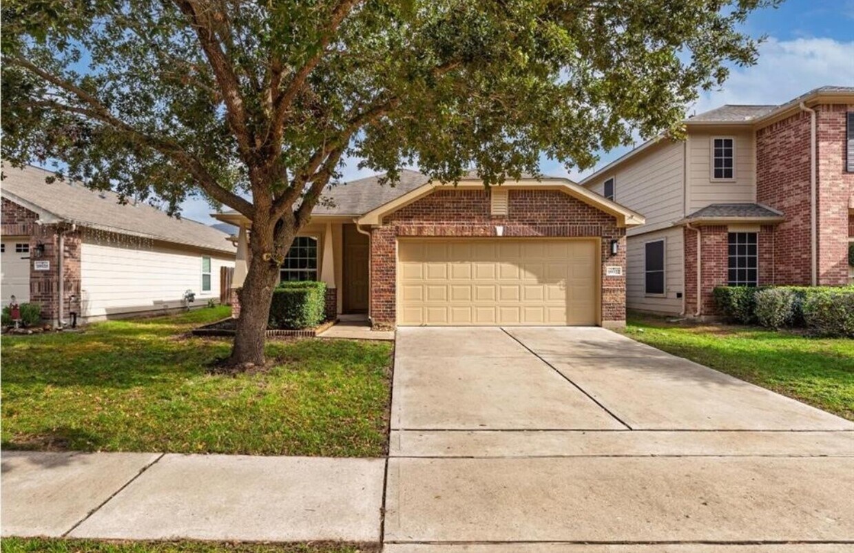 Foto principal - 18922 Wellock Ln