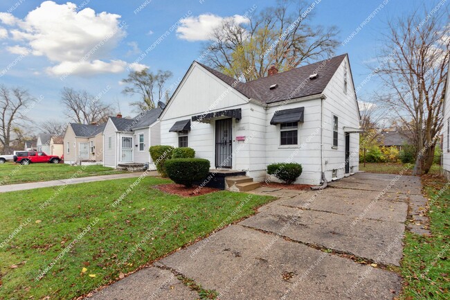 Building Photo - Newly Renovated 2-Bedroom Rental in Detroi...