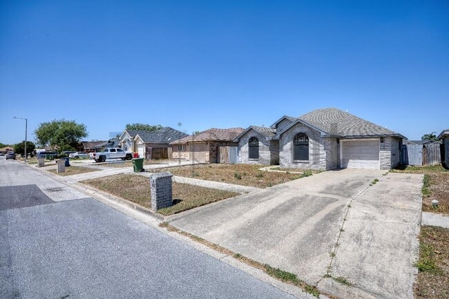 Building Photo - 6053 Blanco River St