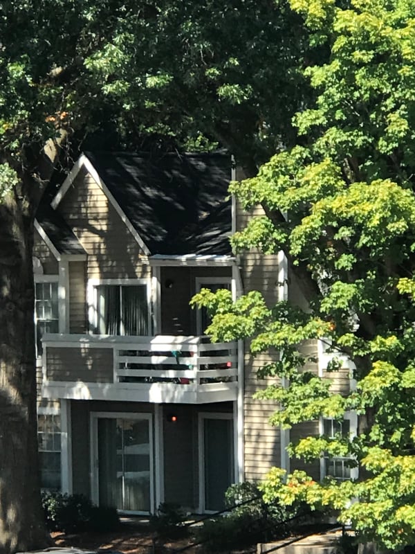 Building Photo - 9613 Vinca Cir