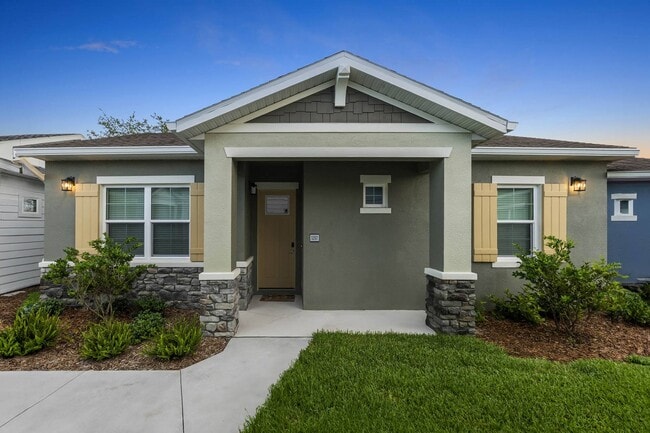 Building Photo - Avilla Silver Palm