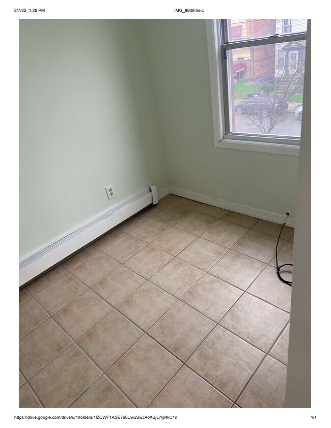 Bedroom - 514 Jackson Ave