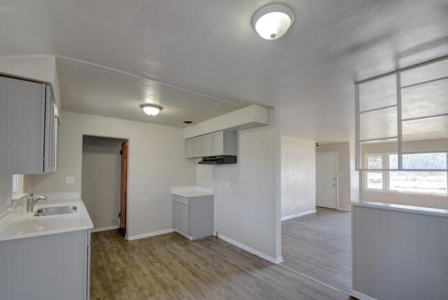Foto del edificio - 4240 E 13th Ave