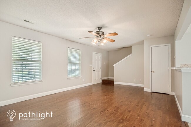 Foto del edificio - 541 Pullman St SW, Concord, NC, 28025