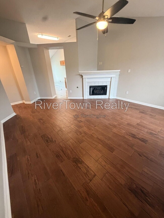 Photo - 10570 Pecan View Drive House