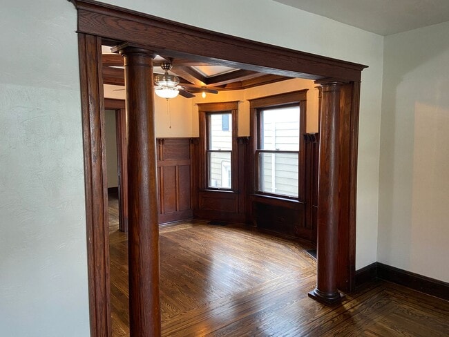 Building Photo - 677 West Delevan