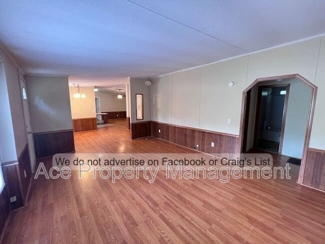 Building Photo - 2625 Tingen Rd