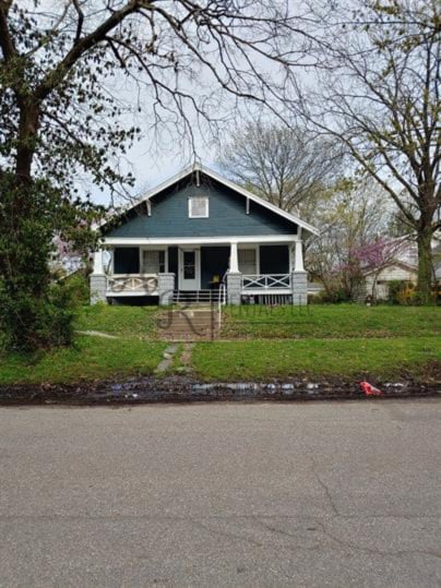 Building Photo - 1207 S Elm St