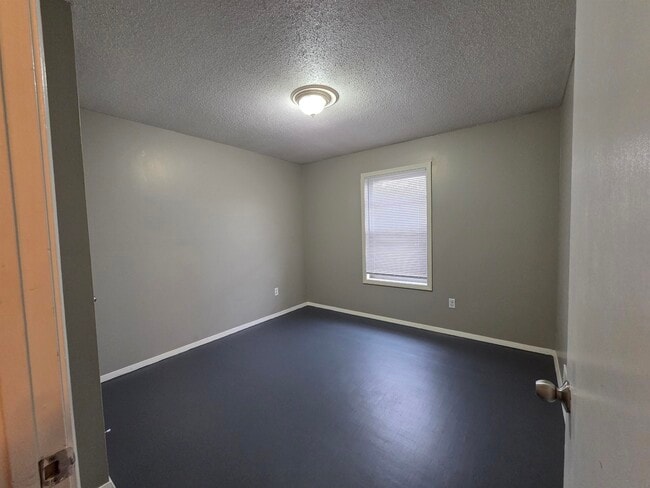 Foto del edificio - 4417 Don St