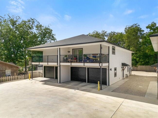 Foto del edificio - 313 Mill St