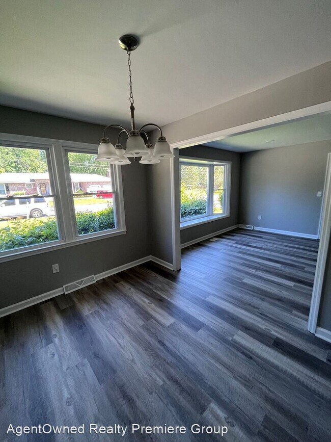 Building Photo - 3 br, 2 bath House - 2517 Bengal Rd