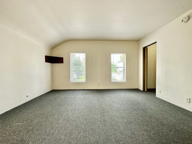 Foto del edificio - 1243 E Walnut St