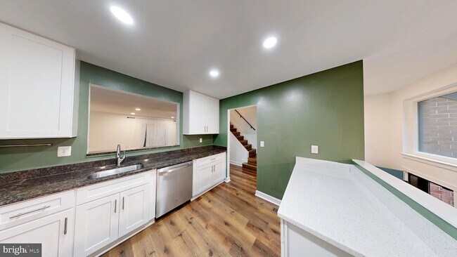 Foto del edificio - 20561 Summersong Ln