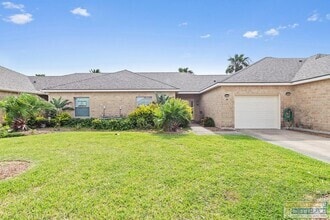 Building Photo - 68 Torrey Pines Dr