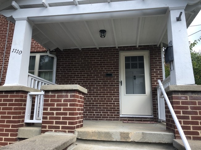 Main Entrance - 1110 Hickory Rd