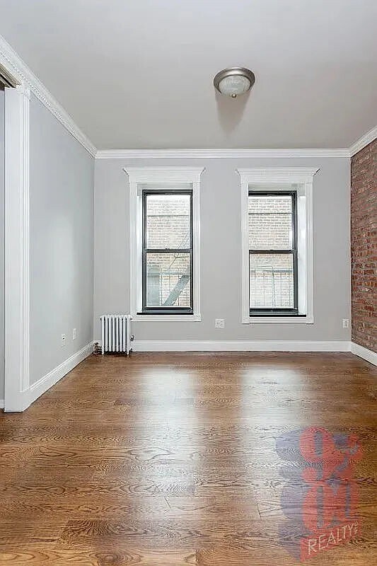 Building Photo - 326 East 100th Street