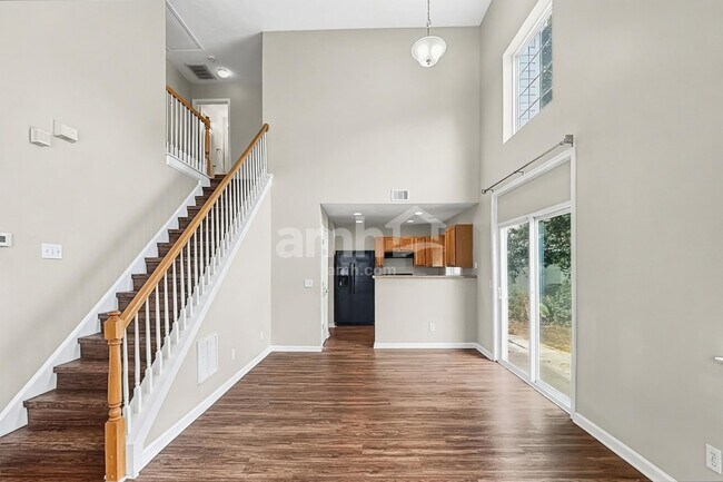 Foto del edificio - 1244 W Oaks Way