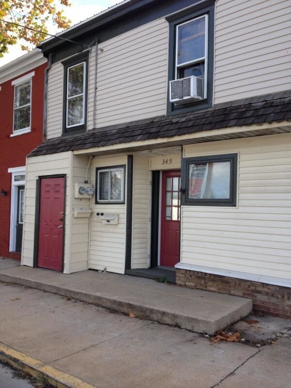 349 N Hanover St Carlisle Pa 17013 House For Rent In Carlisle Pa Apartments Com