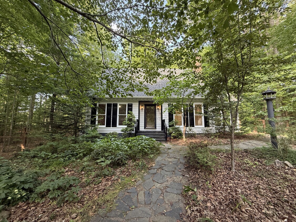 Primary Photo - 5635 Falkirk Dr