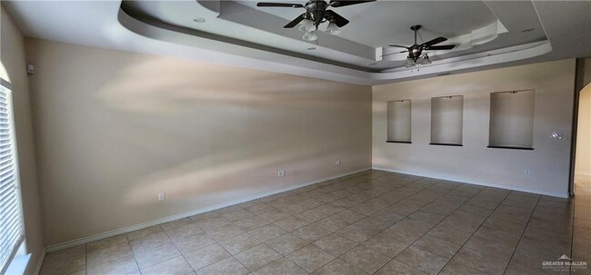 Building Photo - 1720 Irongate Dr