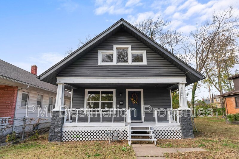 Primary Photo - 2404 N 12th St