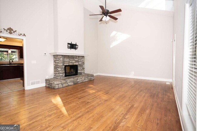Building Photo - 4641 Shay Terrace