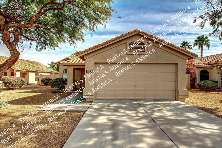 Primary Photo - 2131 S Navajo Way