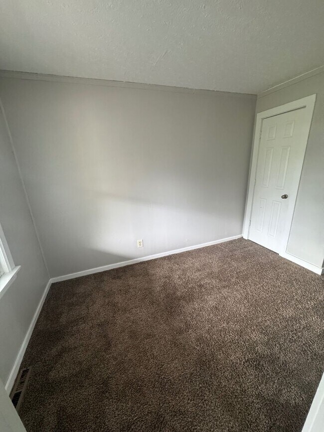 Foto del edificio - 3039 W 51st St