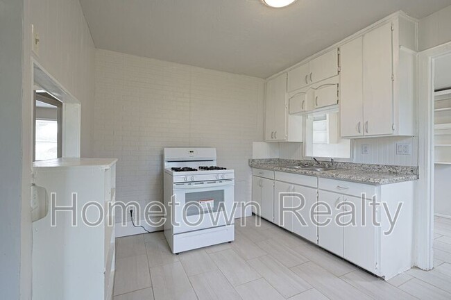 Foto del edificio - 2805 N Shady Nook Way