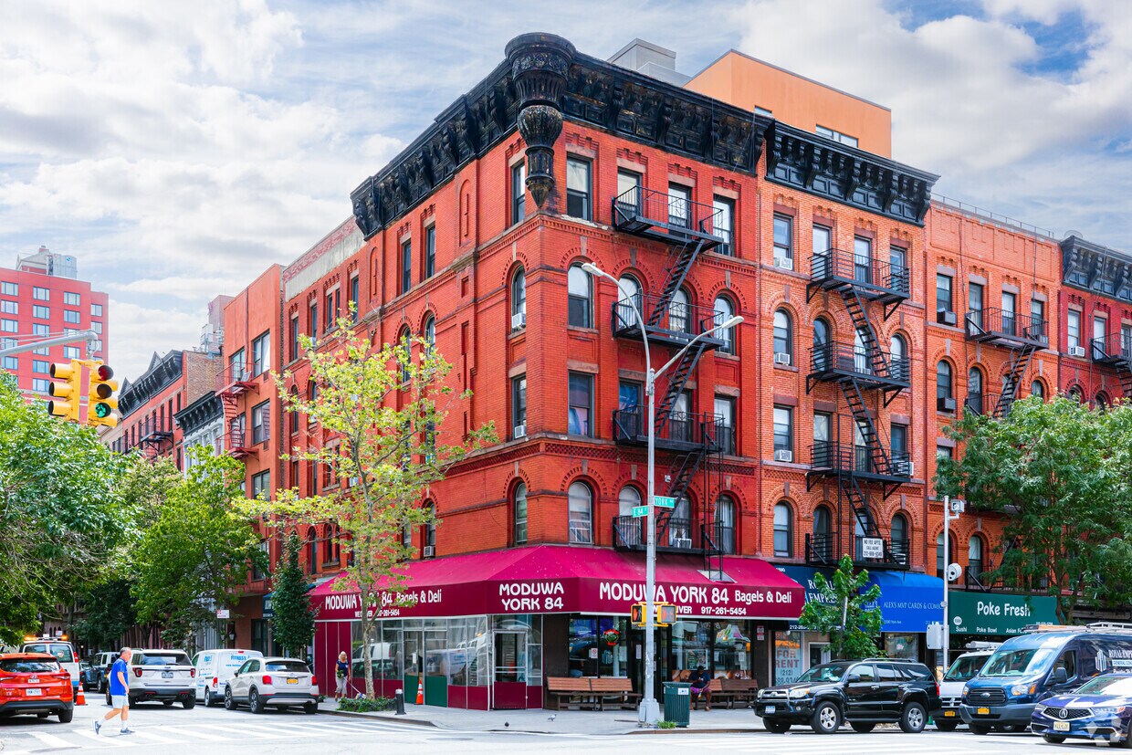 View from Street - 500.5 E 84th St