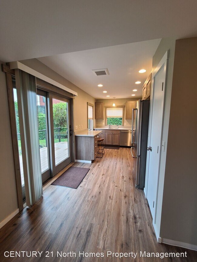 Building Photo - 1 br, 1 bath House - 15671 Yokeko Dr