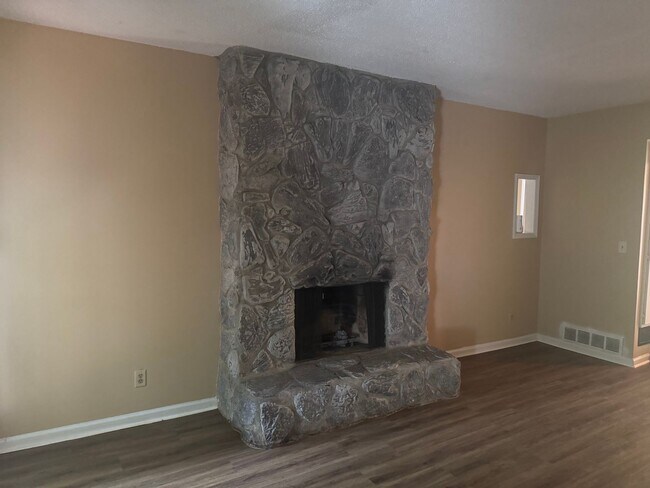 Foto del edificio - Large Townhome