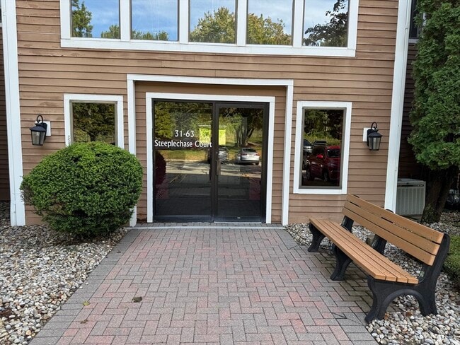 Building Photo - 53 Steeplechase Ct
