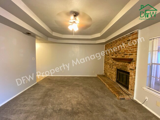 Foto del edificio - 4011 Ridgebrook Dr