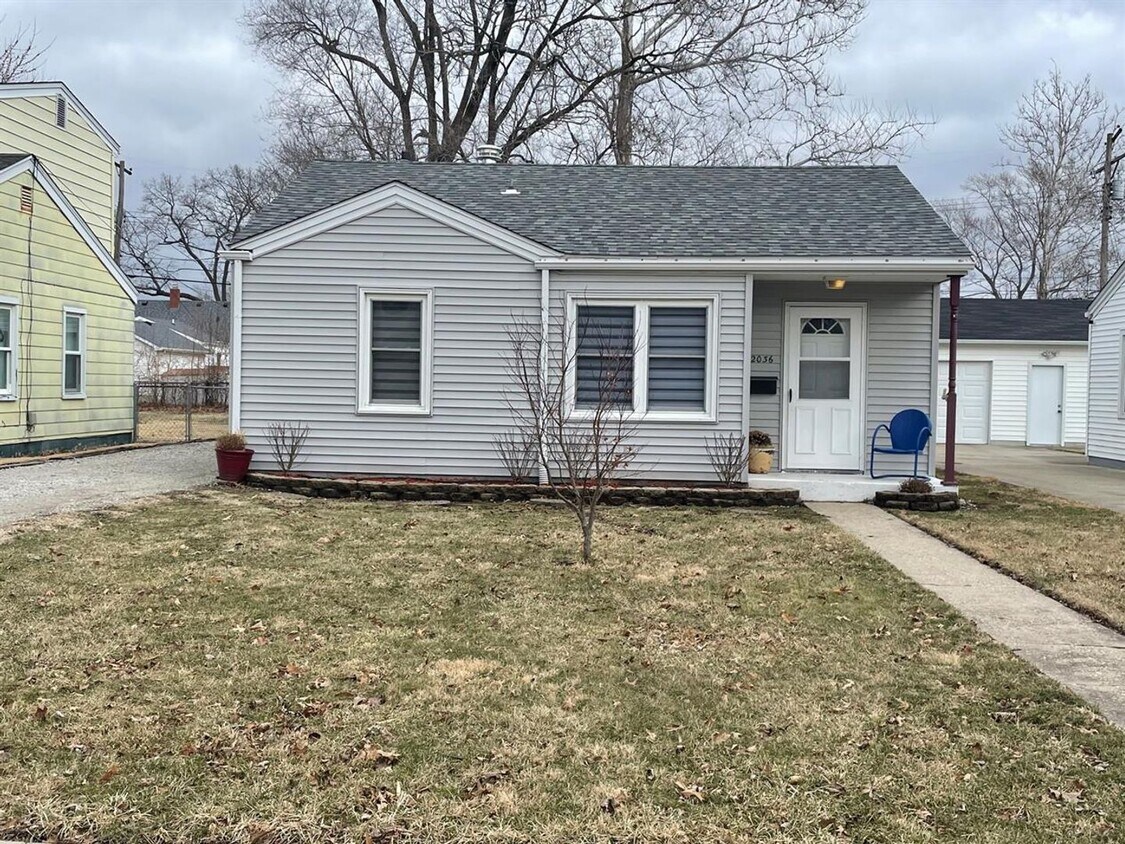 2036 N 21st St, Springfield, IL 62702 House Rental in Springfield, IL