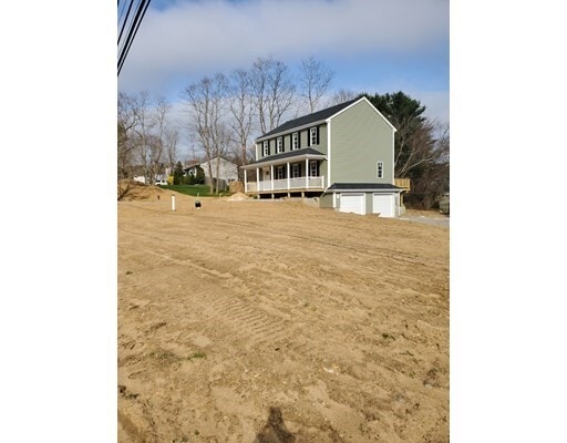 Building Photo - 885 Plymouth St