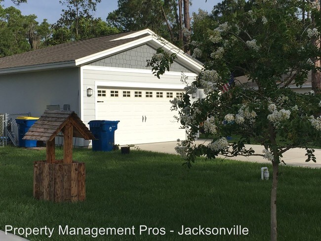 Foto del edificio - 3 br, 2 bath House - 14530 1st Avenue