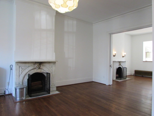 Foto del edificio - 1310 R St NW